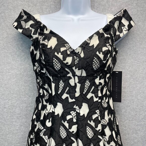 Aidan Mattox Cocktail Dress Womens 4 Black Embroidered Overlay Off Shoulder HOCO - Picture 2 of 16